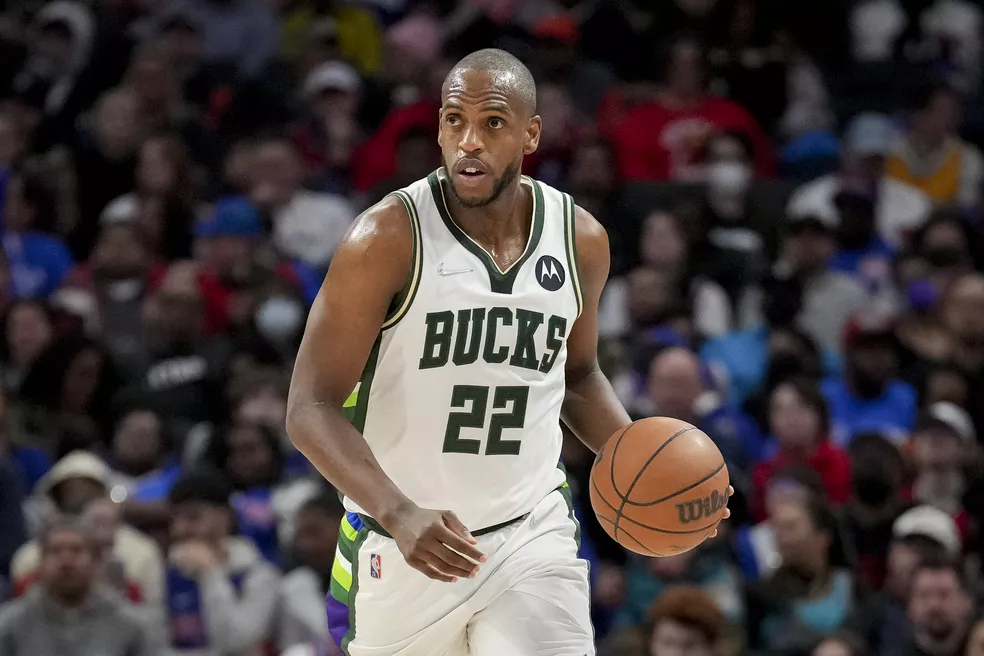 Khris Middleton, do Milwaukee Bucks