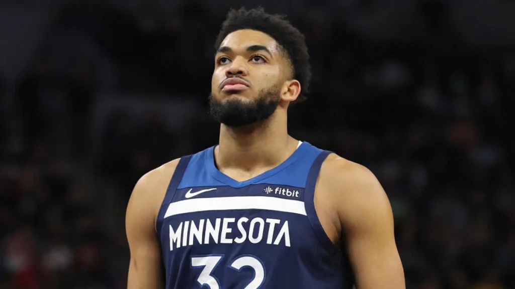 Karl-Anthony Towns, destaque da República Dominicana na Copa do Mundo de Basquete