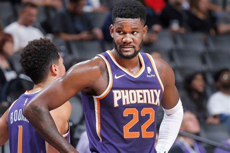 Deandre Ayton, esperança das Bahamas para as Olimpíadas