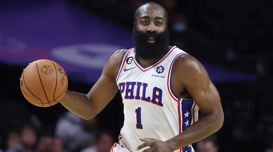 James Harden, dos 76ers, poderia reforçar o Los Angeles Lakers em uma negociação ousada