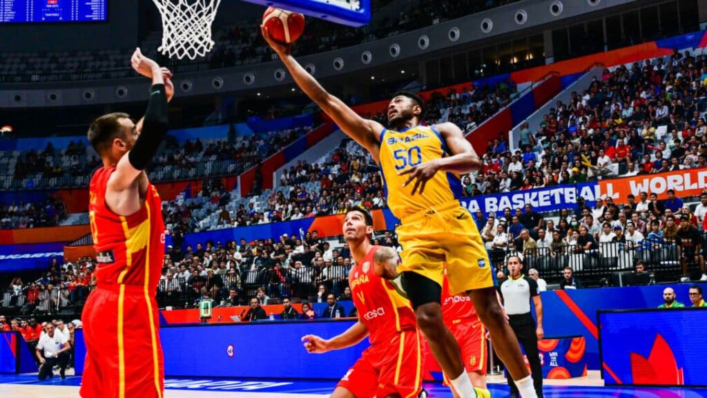 Bruno Caboclo, da seleção brasileira, tentou mas não conseguiu voltar para a NBA