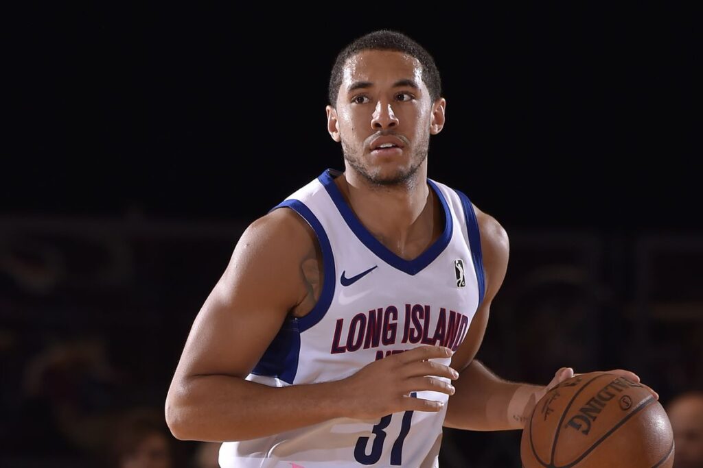 Devin Cannady, que mal chegou e já saiu do New Orleans Pelicans