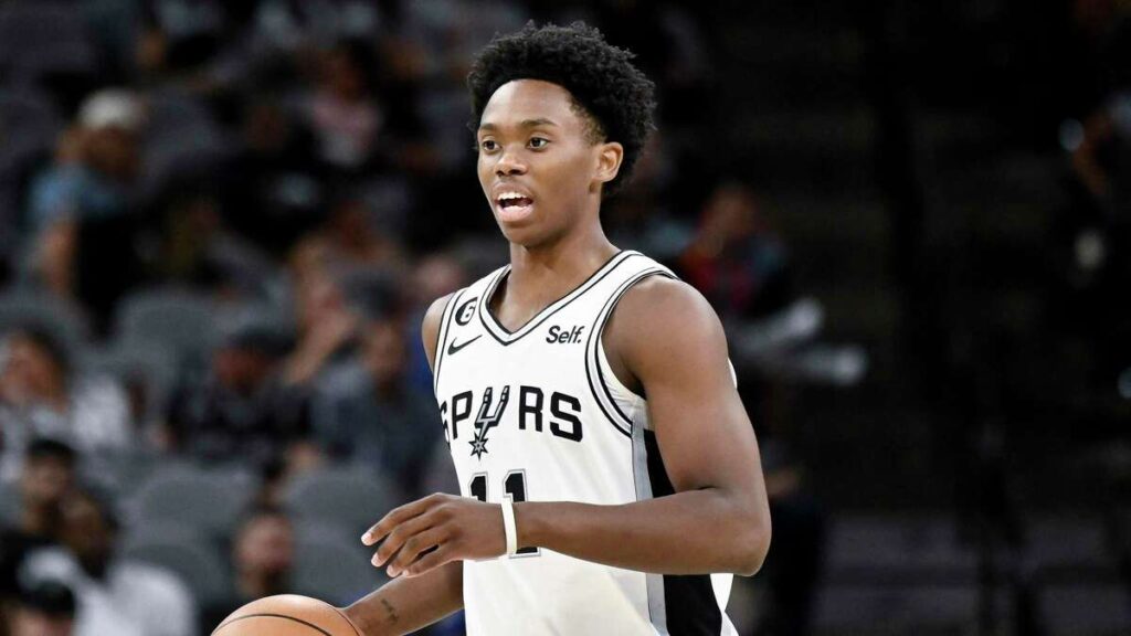 Josh Primo, que deixou os Spurs e está na mira dos Clippers