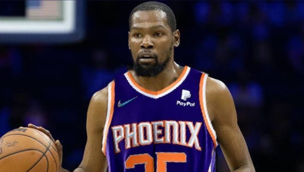 Kevin Durant, atualmente no Phoenix Suns