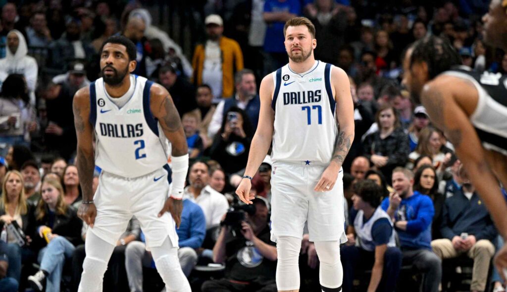 Kyrie Irving e Luka Doncic, principais nomes do Dallas Mavericks