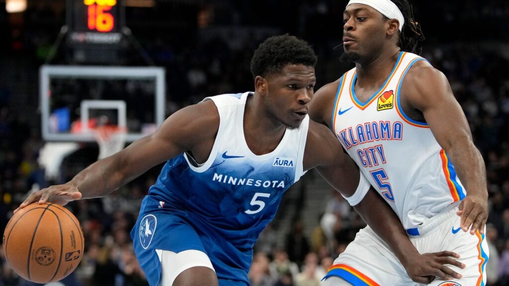 Anthony Edwards, dos Timberwolves, deixou a partida por conta de lesão