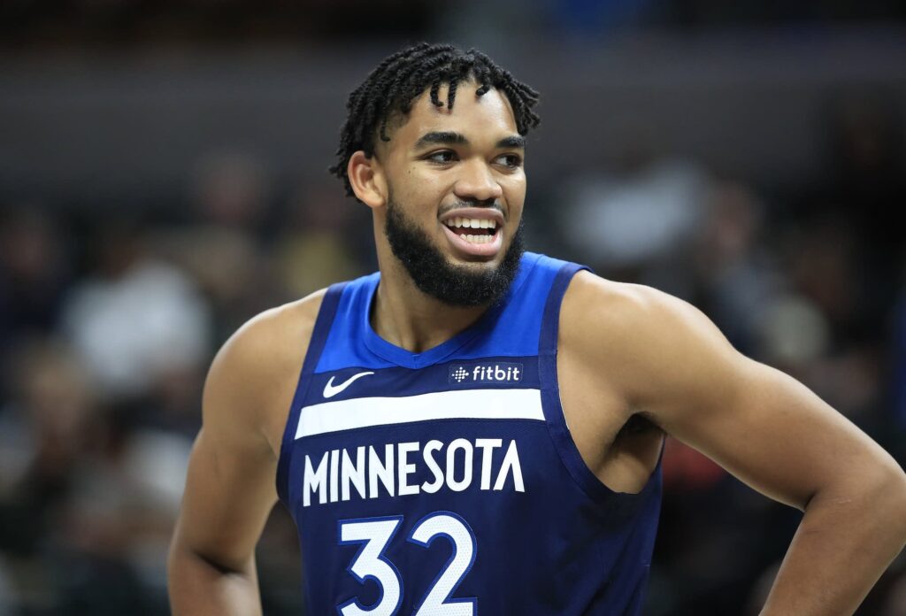 Karl-Anthony Towns vive uma temporada da NBA abaixo do que se espera