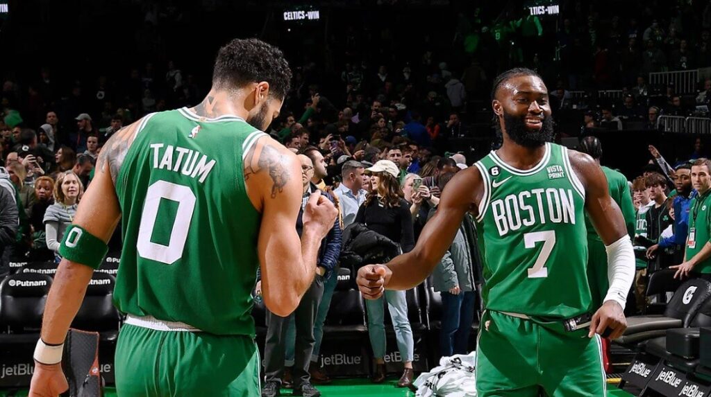 Jayson Tatum e Jaylen Brown, principais destaques do Boston Celtics