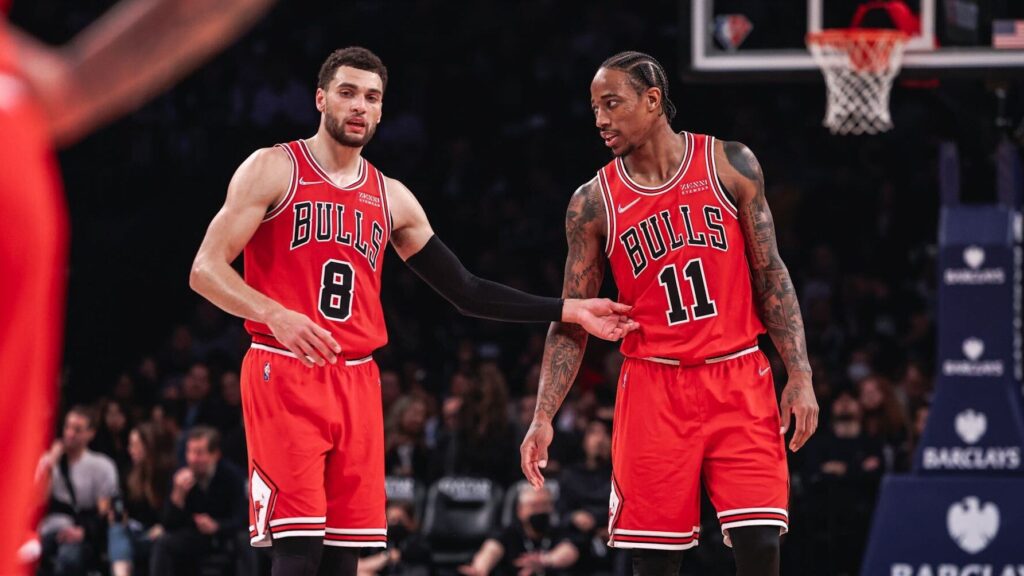 DeMar DeRozan e Zach LaVine, que provavelmente sairão na reformulação do Chicago Bulls, foram indicados como alvos dos Knicks