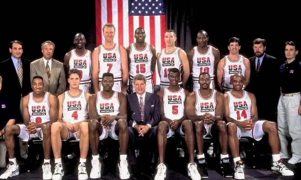 Atletas e comissão técnica do Dream Team de 1992